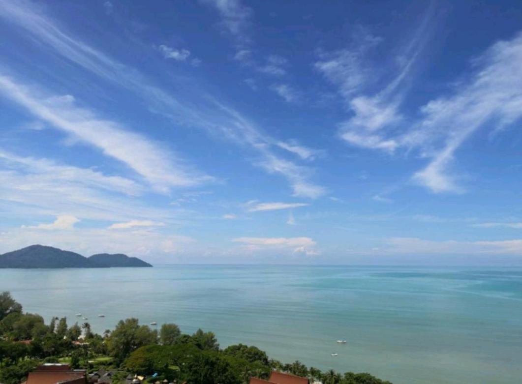 Pantai Seaview Resort Batu Ferringhi 1801 - 3 Rooms Eksteriør bilde